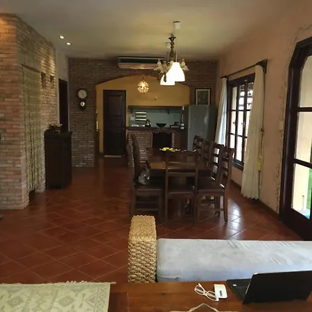 White House Villa